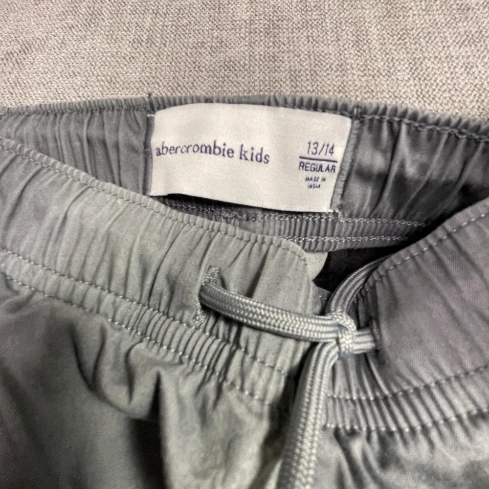 Abercrombie Kids Boys Gray Acid Wash Elastic Waist Drawstring Pants 13/14